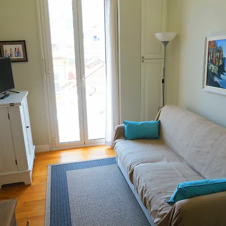 Sea View - Promenade Des 1 Bdr Apartman *